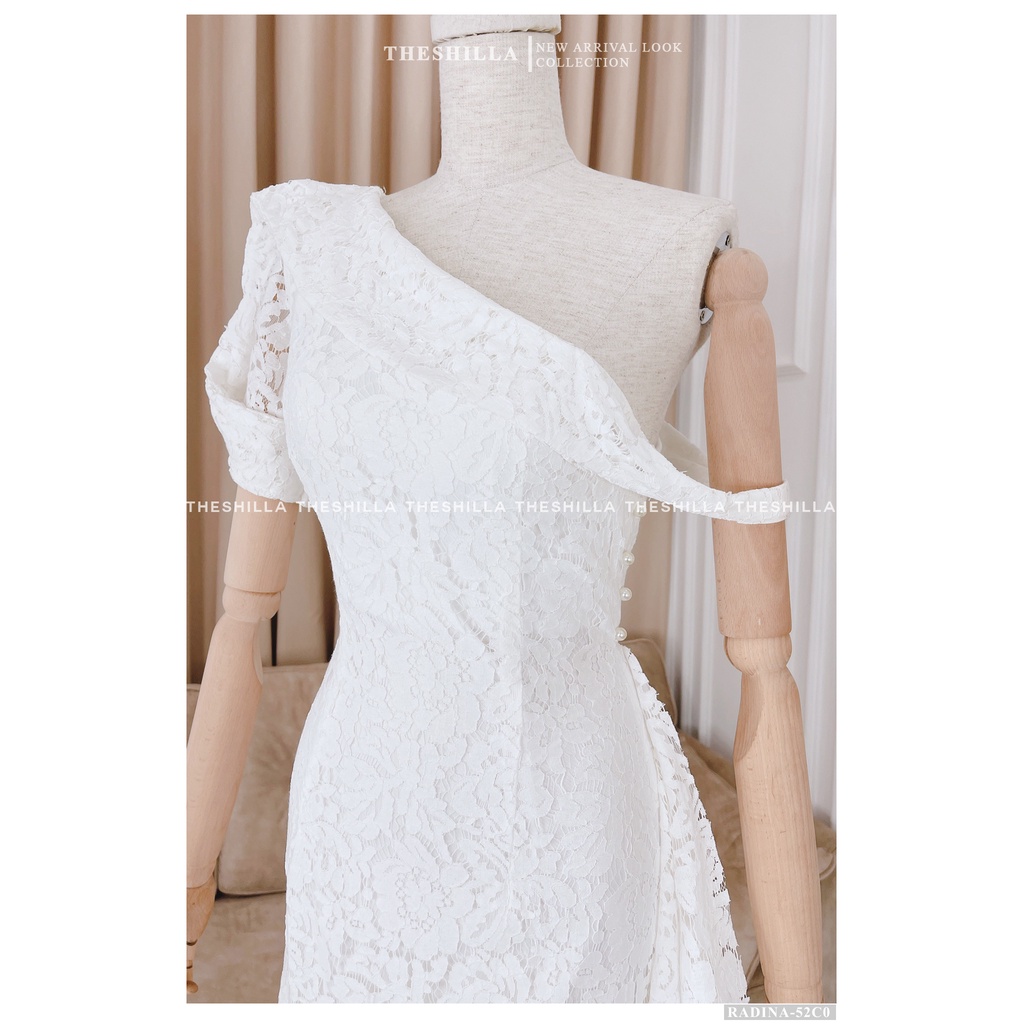 Váy thiết kế cao cấp màu trắng ren lệch vai đính ngoc trai form dài [ Có video + Ảnh thật ] The Shilla - Radina-52C0