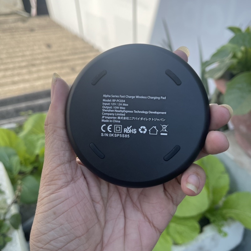 Sạc không dây RAVpower PC034 chuẩn QI dành cho IP và các dòng máy android