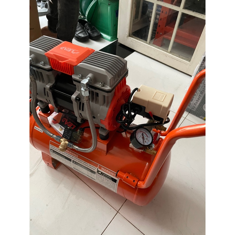 Máy nén khí không dầu LEAD, dung tích 30Lít, 2,5HP lên hơi siêu nhanh