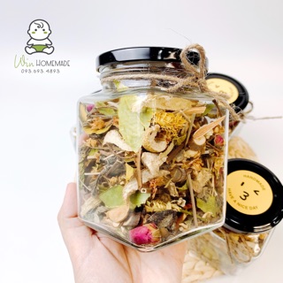 Thảo Mộc Xông mặt