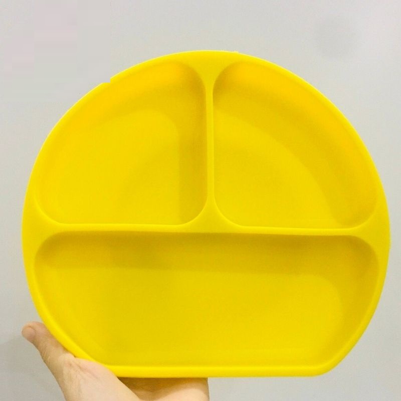 Khay ăn dặm cho bé, Khay ăn dặm silicon 3 ngăn chống  đổ kiểu dáng Hàn Quốc cho bé ăn dặm cực kì tiện lợi