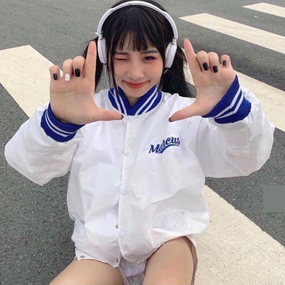 ÁO KHOÁC DÙ BOMBER MARCUS TRẮNG CHỮ THÊU FORM RỘNG NAM NỮ - GIN STORE
