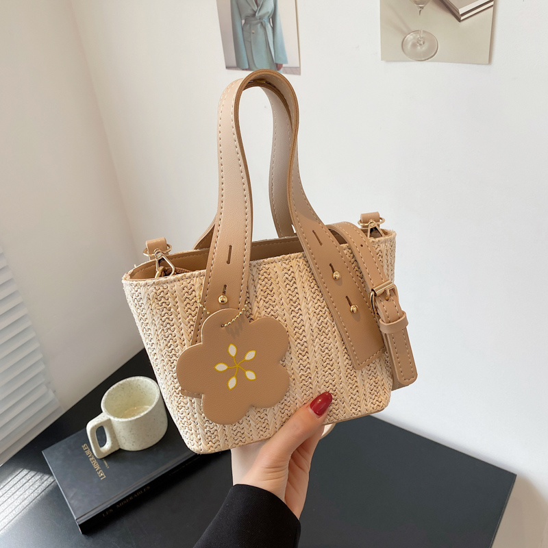 Túi xách đeo vai thiết kế xinh xắn trẻ trung hợp thời trang IELGY