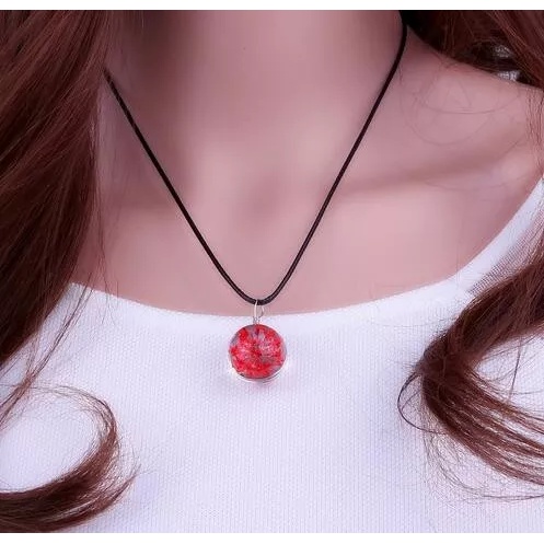 Dây chuyền mặt cầu handmade hoa khô thuỷ tinh resin epoxy trong suốt nhiều màu sắc 2poxy