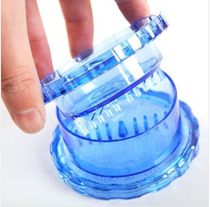 Dụng Cụ Nghiền Tỏi Tiện Lợi