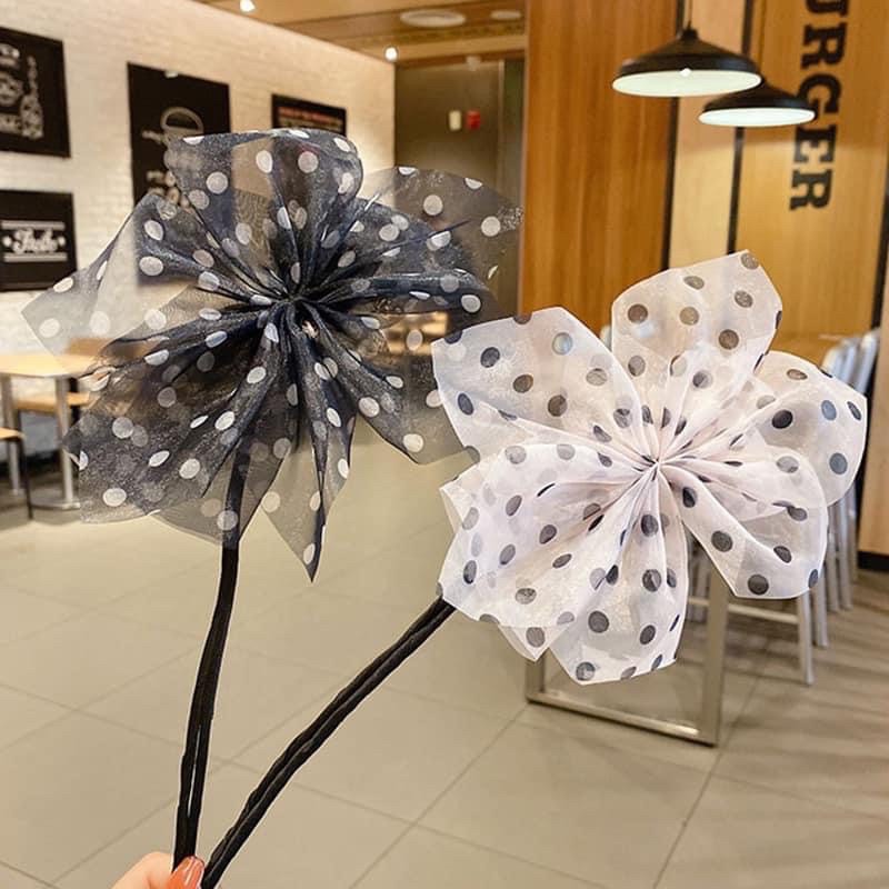 Cuốn tóc nơ - Thu hút mọi ánh nhìn nhờ phong cách tiểu thơ sang trọng, đẹp nhẹ nhàng