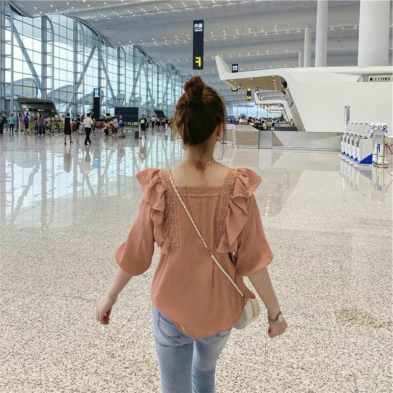 MS688 Áo kiểu nữ bèo cổ vuông ren tay lỡ chất đũi mát xuân hè
