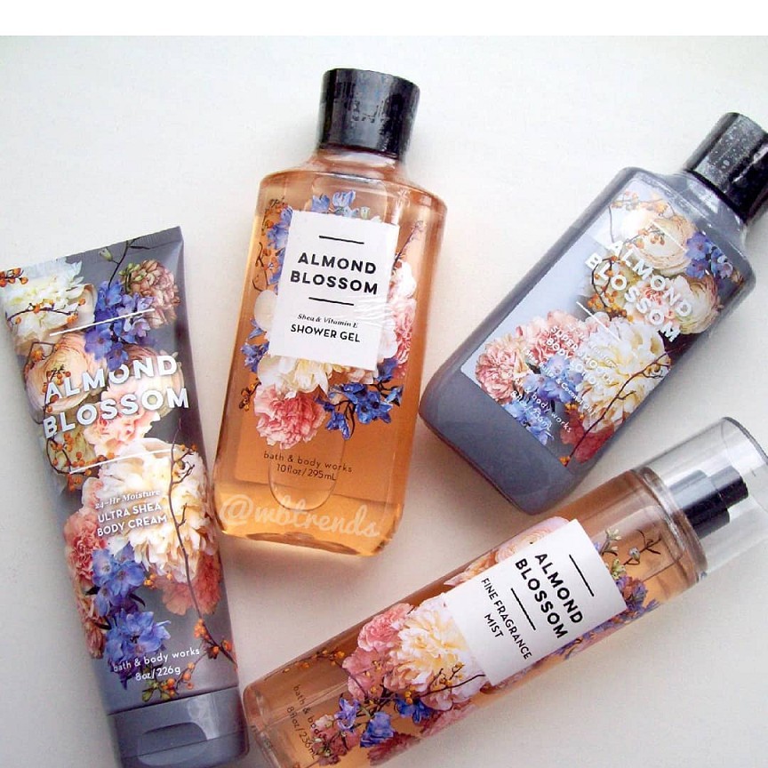 Sản Phẩm Tắm Dưỡng Xịt Thơm Toàn Thân Bath & Body Works Almond Blossom