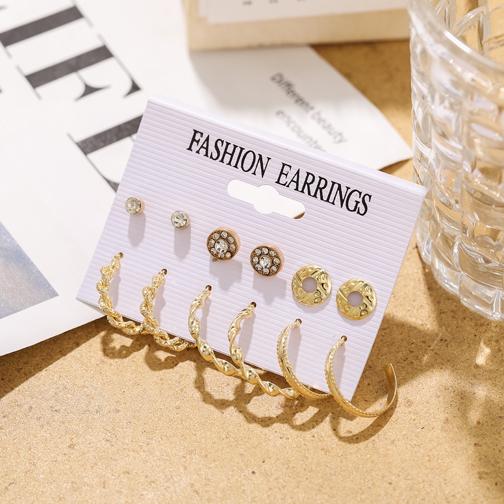 6 Đôi khuyên tai thời trang tùy chọn dành cho nữ