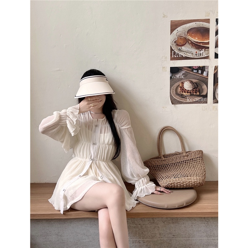 Bộ Áo Khoác Chiffon Dáng Rộng Chống Nắng + Quần Short Lưng Cao Ôm Dáng Kiểu Retro Pháp