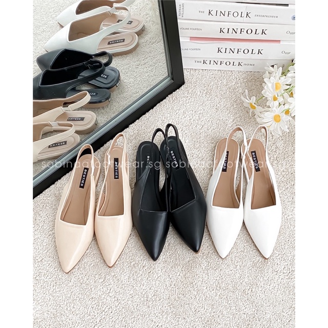 Giày sandal bệt bít mũi quai mảnh