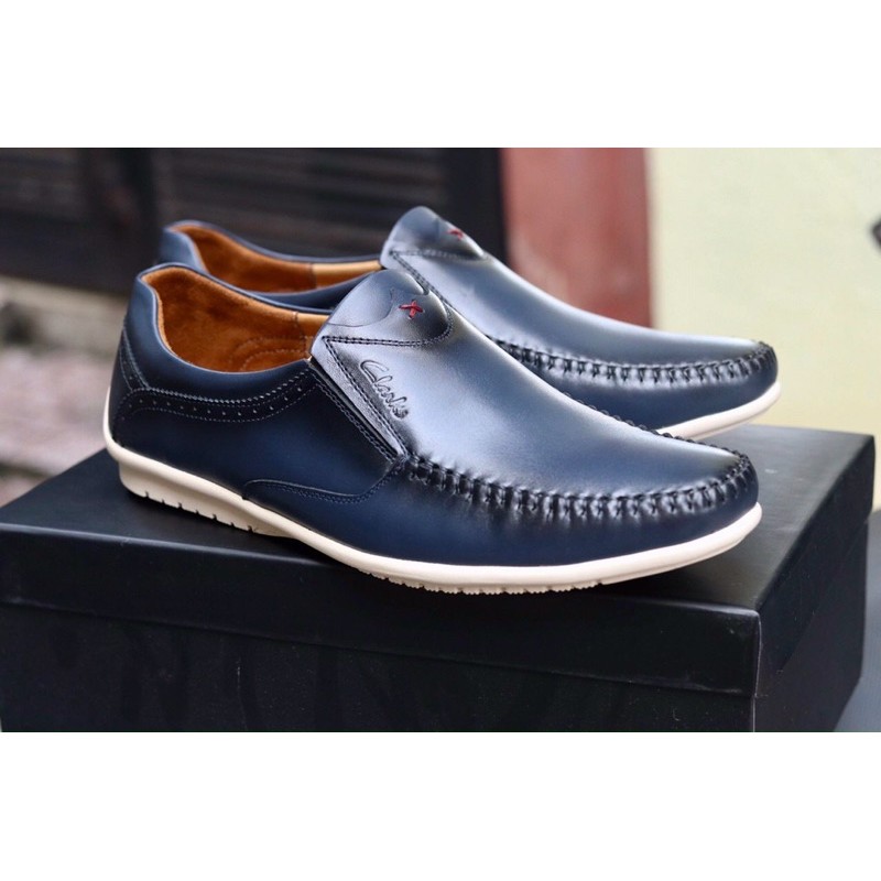 Giày lười Clarks da thật 100%