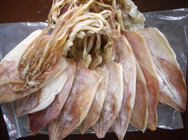 Mực khô loại to  (giá 500g)