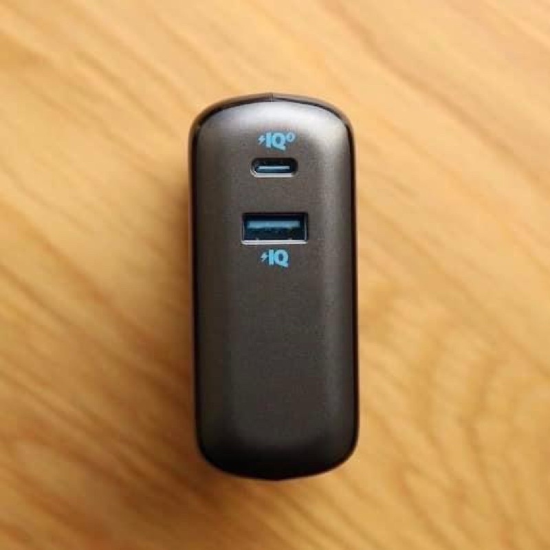 Sạc dự phòng kiêm củ sạc nhanh Anker powercore fusion 10.000mAh Type C - A1623 NEW