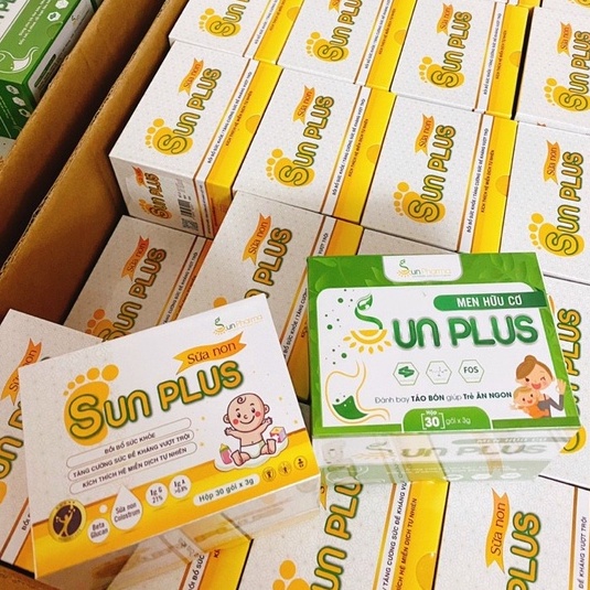 Men hữu cơ Sunplus + Sữa non Sunplus giúp bé hết táo bón tăng cân đều