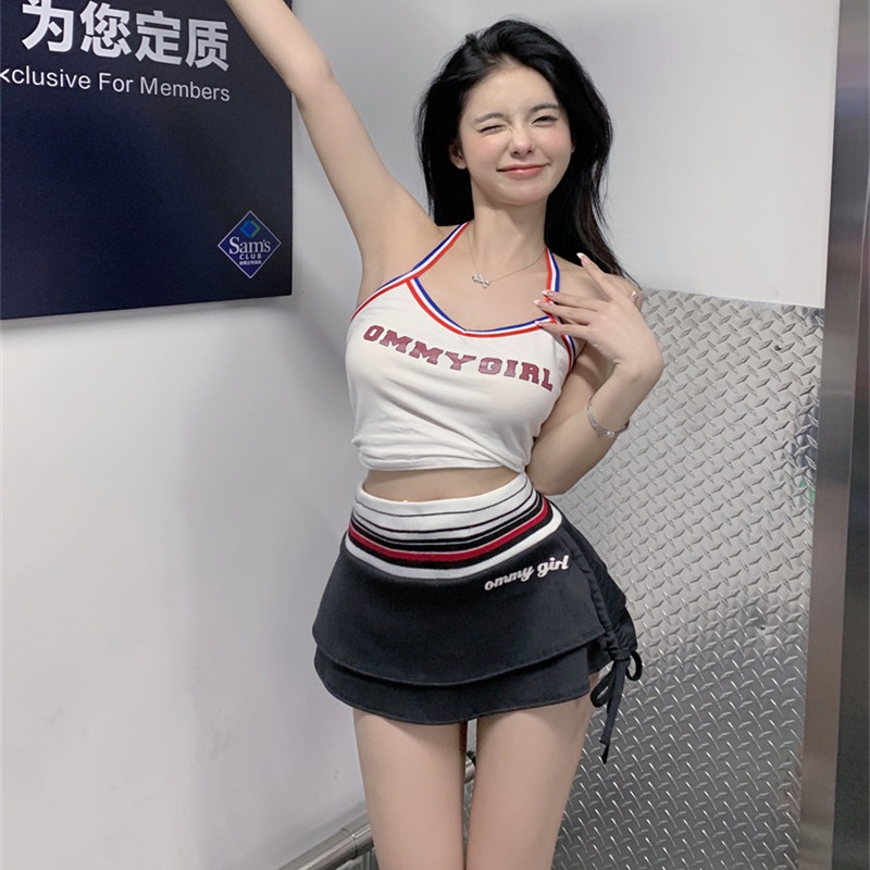 Bộ Áo Camisole + Chân Váy Ngắn Lưng Thấp Dễ Thương