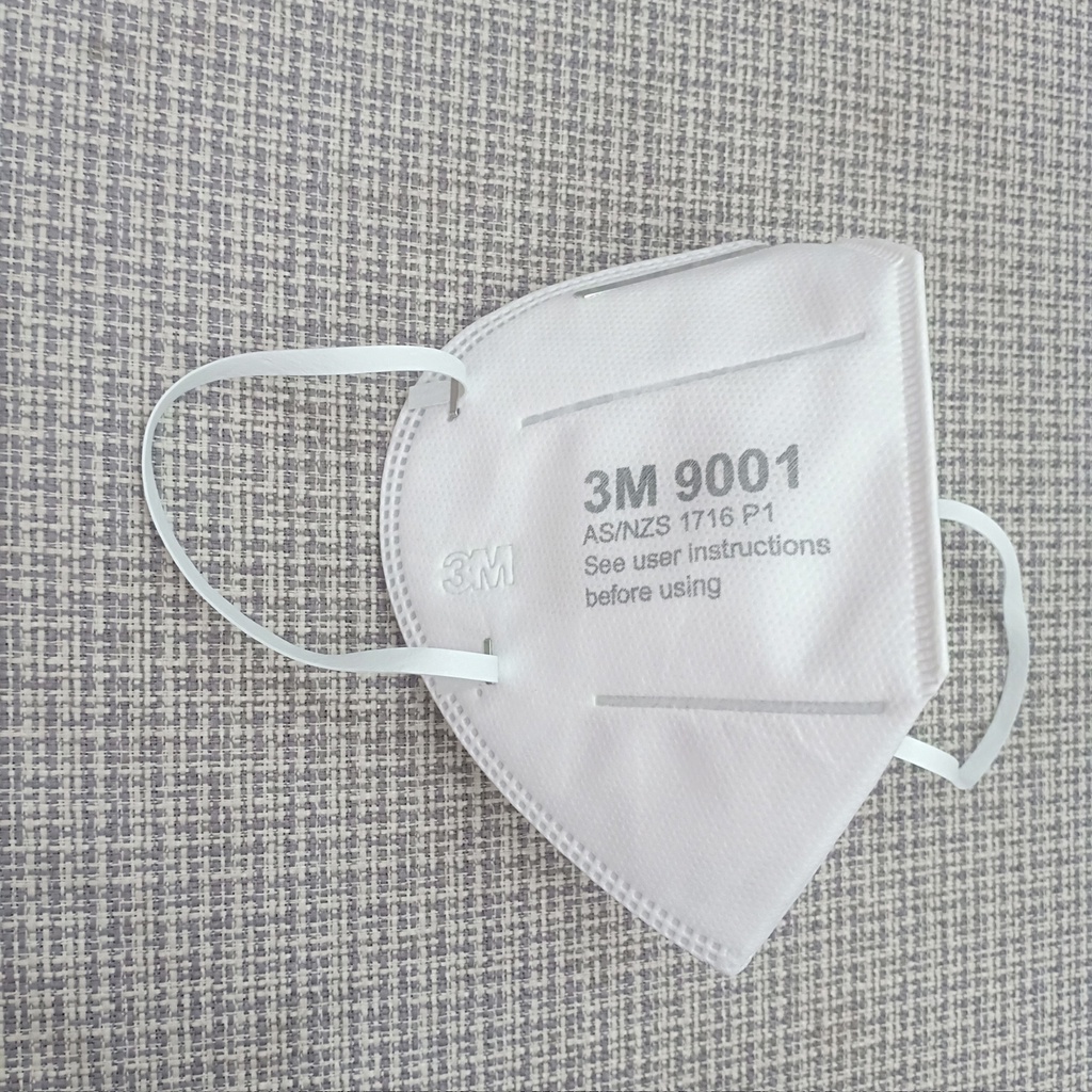 Khẩu trang 3M 9001 chống bụi cao cấp, kiểu dáng đẹp, ngăn bụi mịn, màu trắng