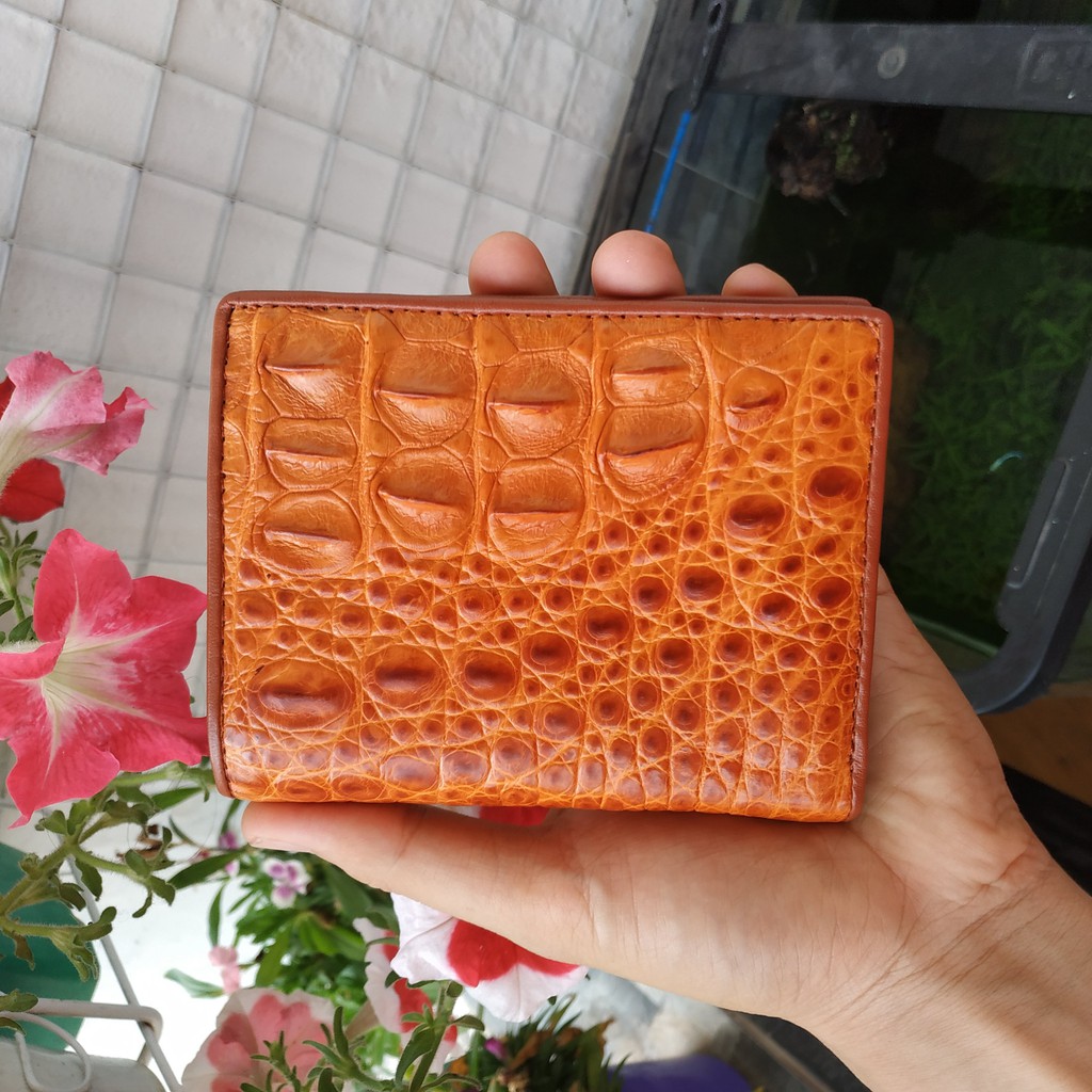 Ví Nam da cá sấu đứng Thái Lan cao cấp mệnh Thổ
