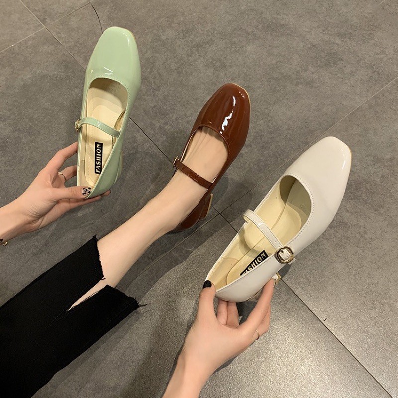 Giày Mary Jane bóng. Sẵn đen 36. Các màu khác od