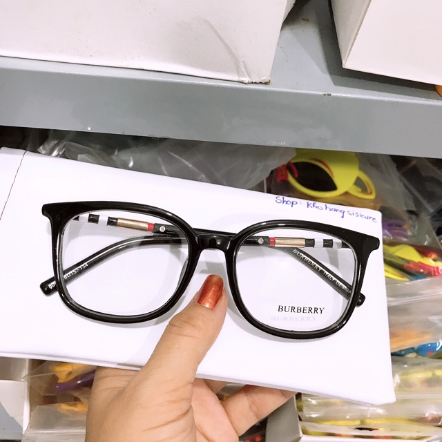 Kính gọng bbry | BigBuy360 - bigbuy360.vn