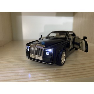 Mô hình xe ROLL ROYCE SWEPTAIL Tỷ lệ: 1:24