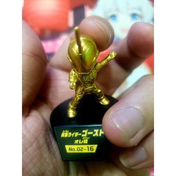 Mô hình Kamen Rider chibi vàng