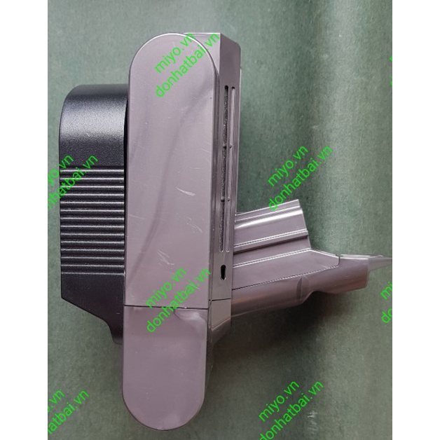 Đế chuyển pin Makita cho máy hút bụi Dyson