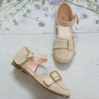 Giày sandal bé gái