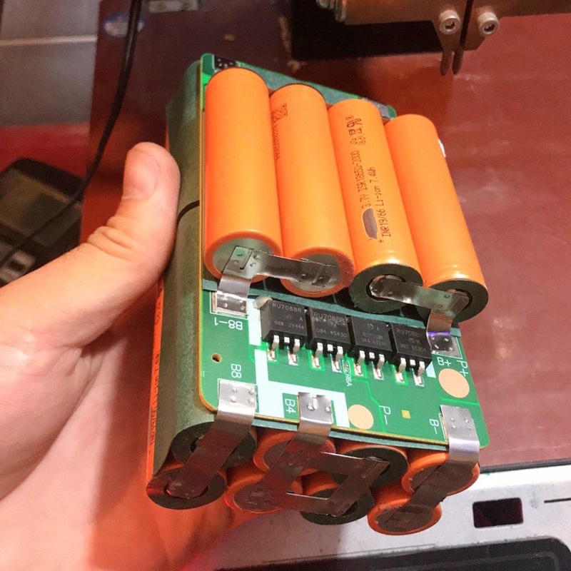 [Có bảo hành] Pin 36v 4.4Ah cho xe điện cân bằng 2 bánh, xe drift. Pin đóng 10s2p mạch 4 fet lớn, dung lượng chuẩn