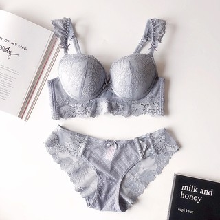 Bộ KL ren bèo mút xoài đẩy không gọng B004
