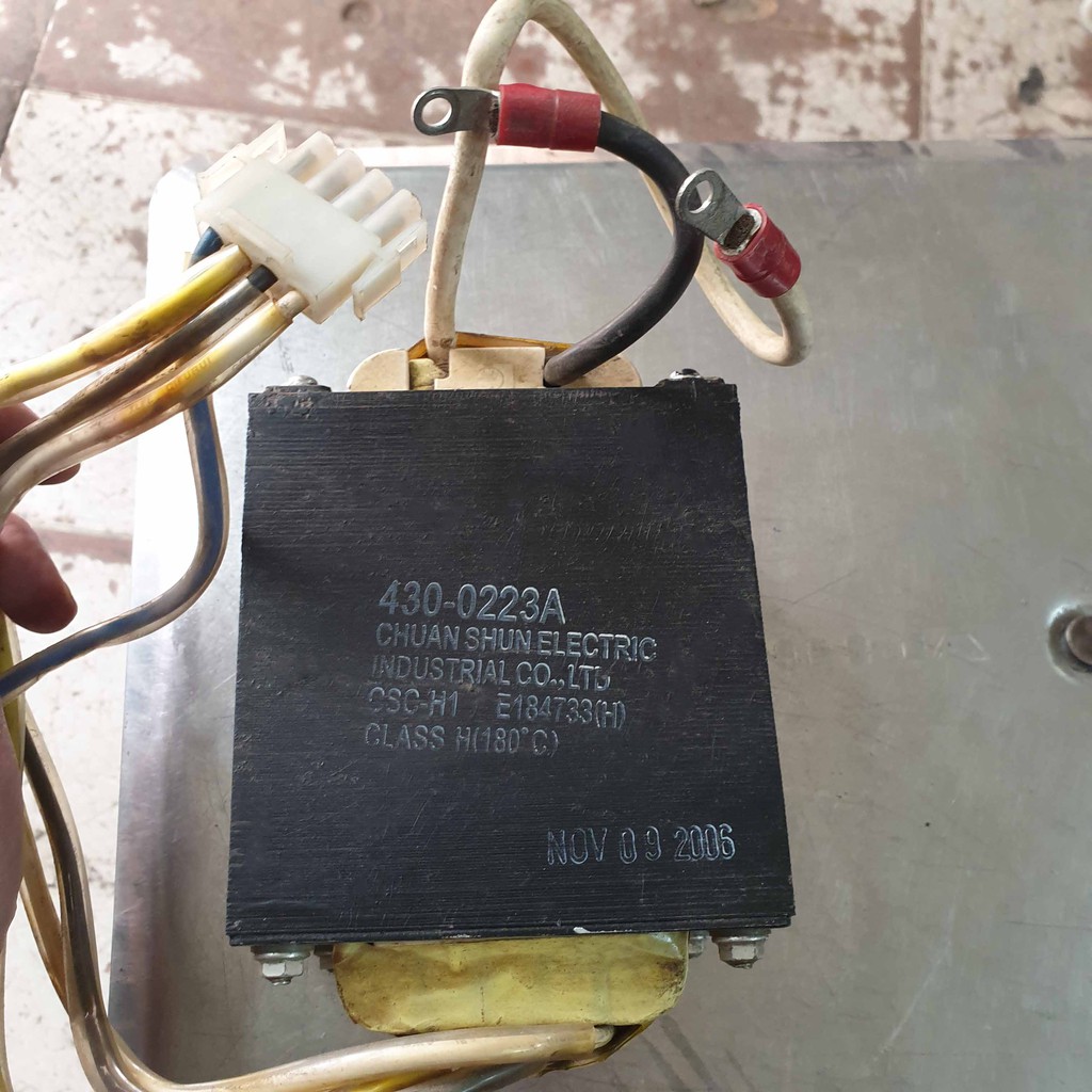 Biến áp tháo bộ lưu điện; biến áp tháo máy ups apc 2200va zin nguyên bản