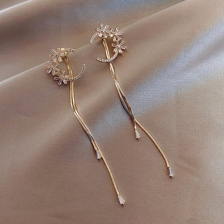 BÔNG TAI HOA PHA LÊ DÀI SỢI MẢNH NỮ TÍNH - MELY 1300