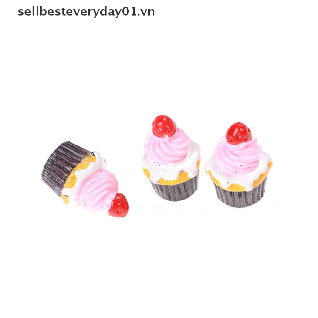 Set 3 Mô Hình Bánh Kem Dâu Trang Trí Nhà Búp Bê