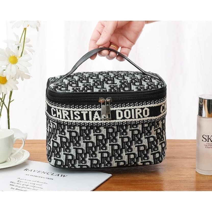 Túi đựng mỹ phẩm vải dệt dior sang chảnh thời trang