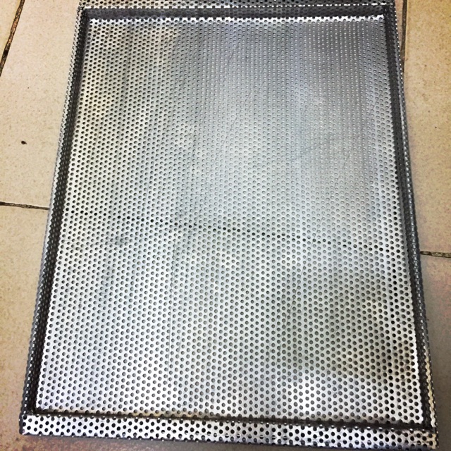 Khay lỗ 90l