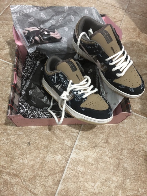 Giày SB dunk chuẩn 1:1 đủ phụ kiện