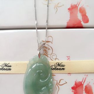 Vòng cổ mặt ngọc vạn sự như ý