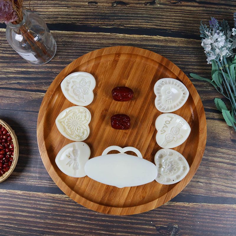 Set khuôn làm bánh trung thu 6 mặt hình trái tim dễ thương 50g