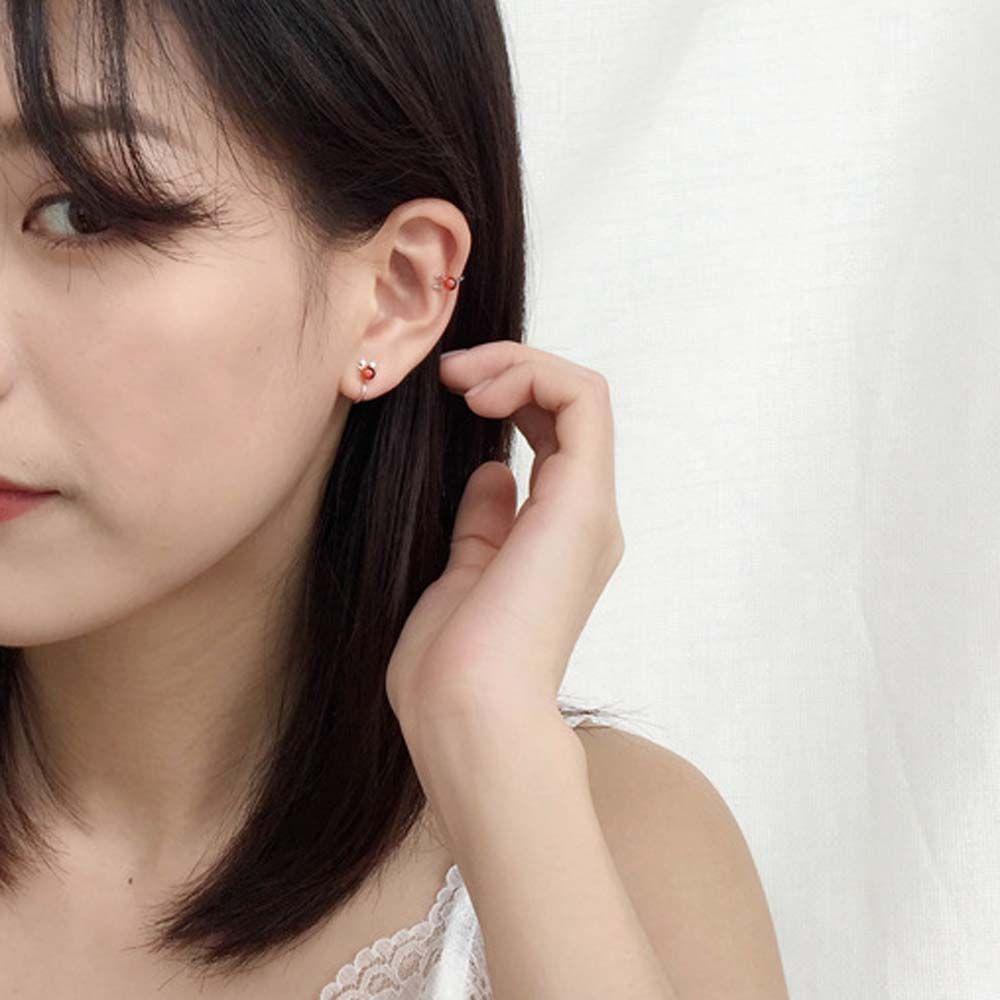 Set 2 Khuyên Tai Dạng Kẹp Không Cần Lỗ Tai MXMUSTY|Khuyên Kẹp Sụn Tai Hình Hươu Màu Sắc Đỏ Trắng Phong Cách Hàn Quốc