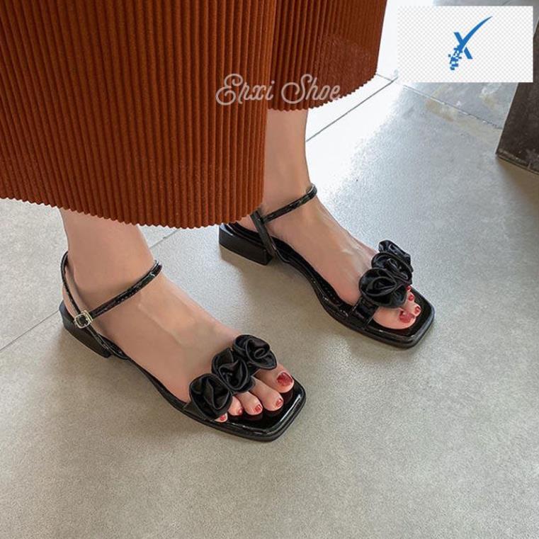 💪💁 Xăng đan Màu Đen Phối Khóa Đính Hoa Hồng Dễ Thương Cho Nữ 💪💁