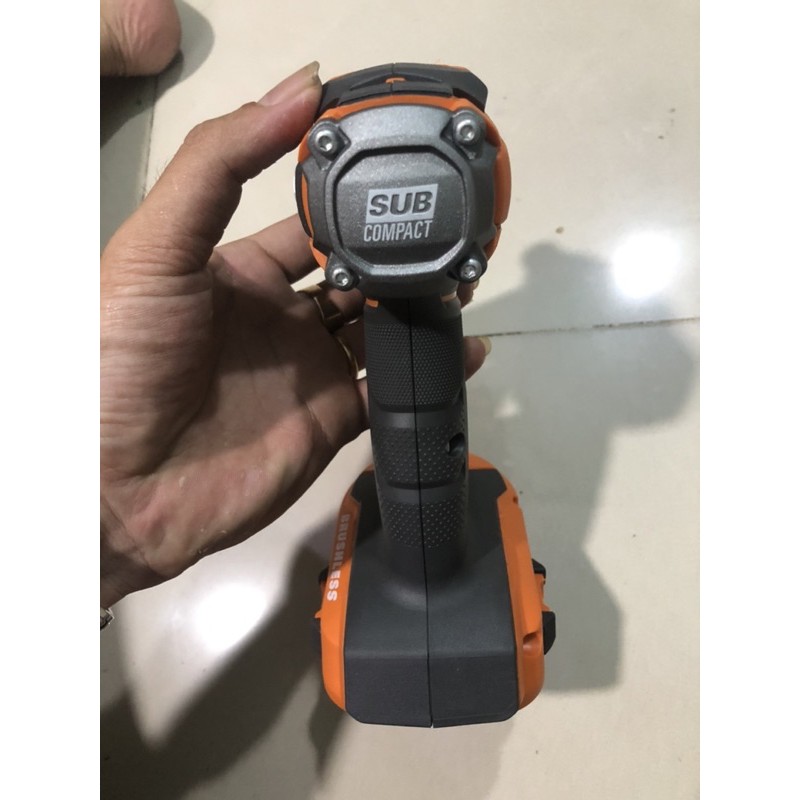 vít ridgid  siêu nhỏ gọn R8723