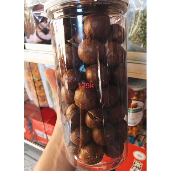 Hạt Macca được khía sẵn
