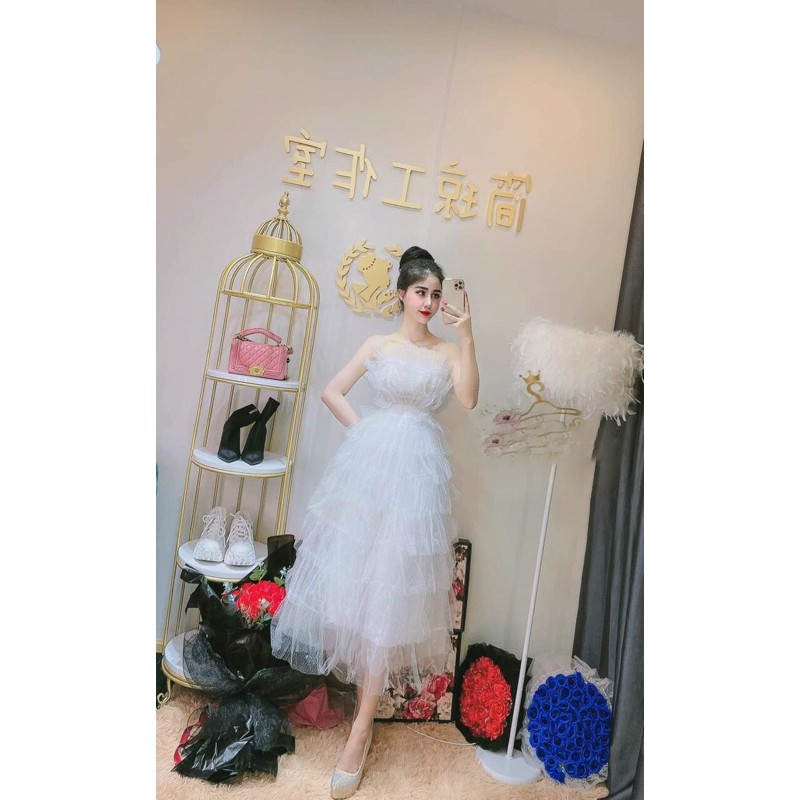 ĐẦM XOÈ TẦNG CÚP NGỰC