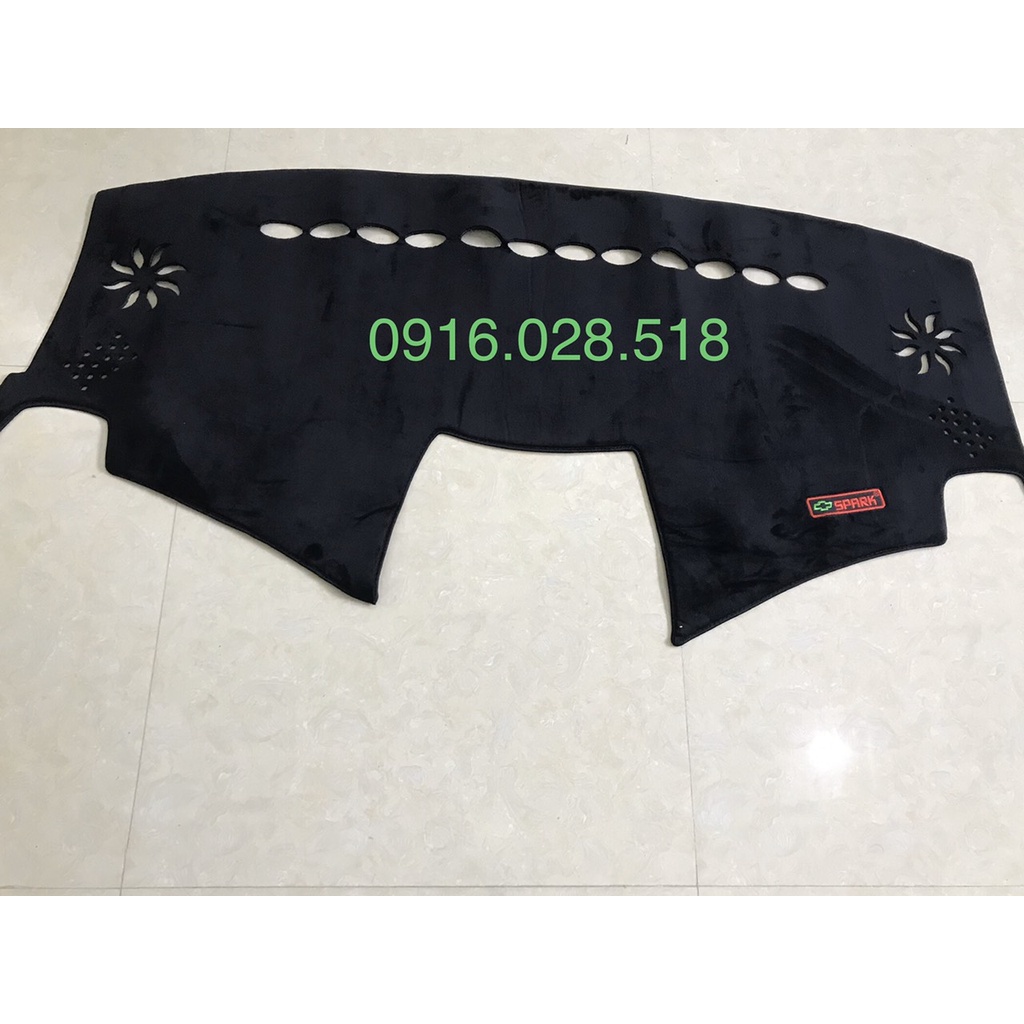 Thảm taplo xe CHEVROLET SPACK 2014-2017 chất liệu nhung cao cấp