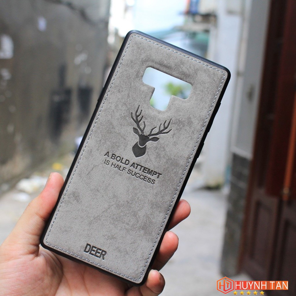 Ốp Lưng Samsung Note 9 Vân Da Khắc Hình Nai Viền Chỉ (Full màu) | BigBuy360 - bigbuy360.vn