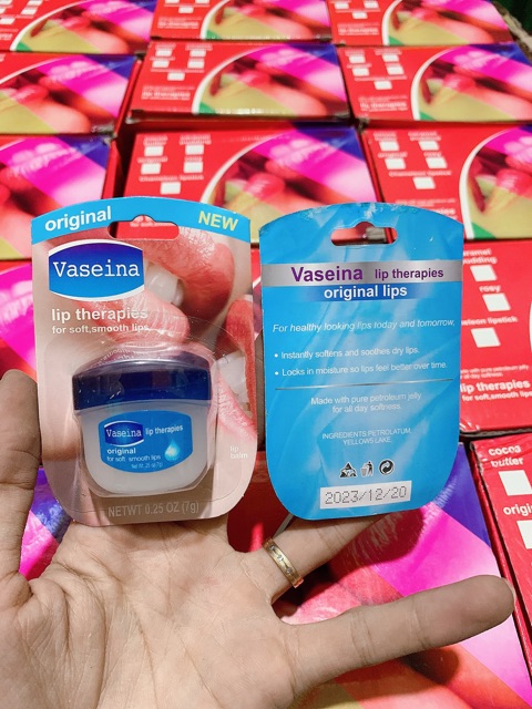 Son dưỡng môi Vaseline Lip Therapy