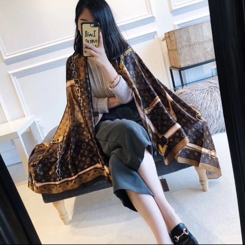 Khăn Choàng Cổ Lụa Thời Trang Cao Cấp