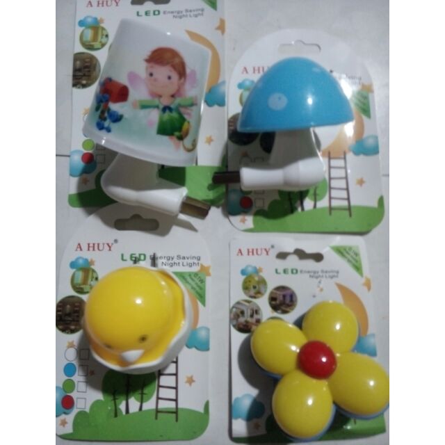 Đèn ngủ cảm ứng đáng yêu