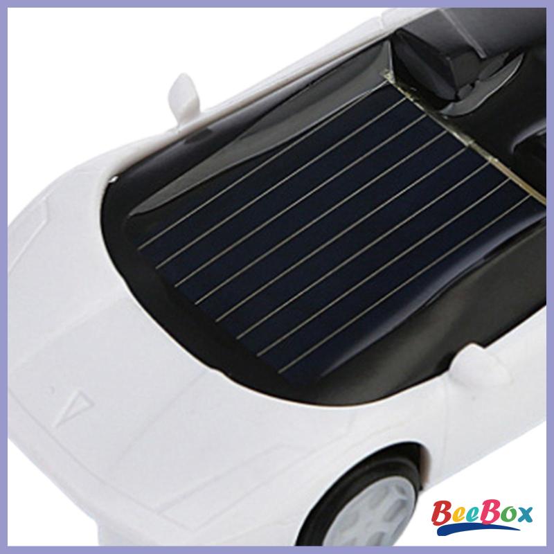 1 Xe Hơi Đồ Chơi Sử Dụng Năng Lượng Mặt Trời Cho Bé