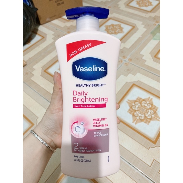 Dưỡng thể vaseline của Mỹ 725ml